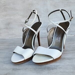 𝅺SALVATORE Ferragamo White Leather Slingback Gilina Peep-Toe Pumps Size 9.5